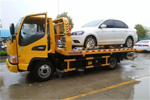 罗湖附近拖车救援24小时服务热线